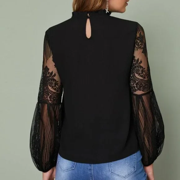 Black sheer sleeve lace long sleeve Top Classic - Picture 2 of 11